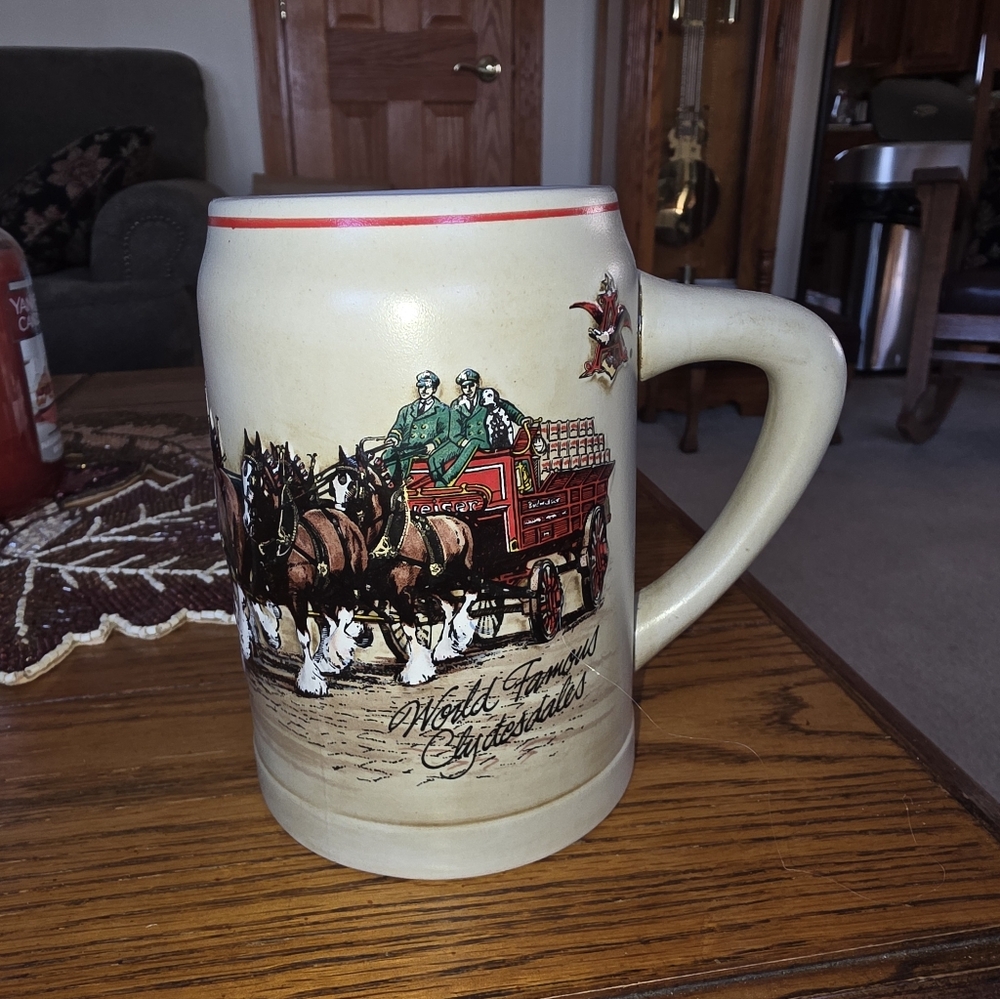 WORLD FAMOUS Clydesdales Ceramic BUDWEIZER STEIN
